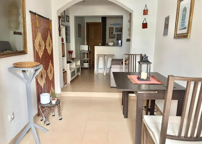 Διαμέρισμα Charming Flat Near Sta Apolonia Station *