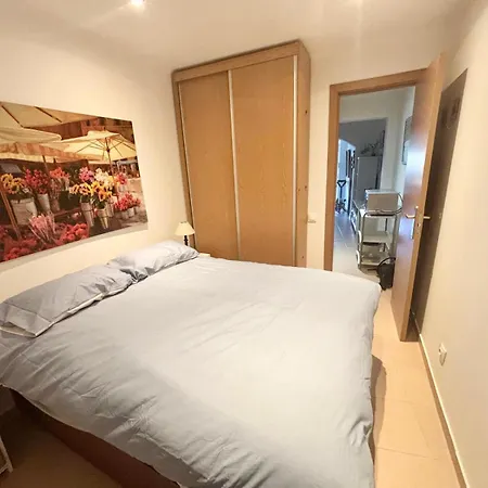 Charming Flat Near Sta Apolónia Station