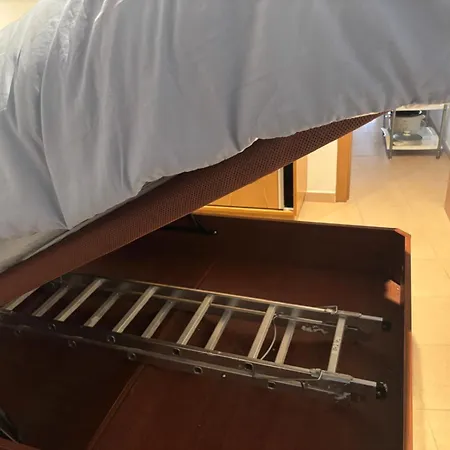 Charming Flat Near Sta Apolónia Station