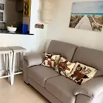 Charming Flat Near Sta Apolonia Station Апартаменты Лиссабон